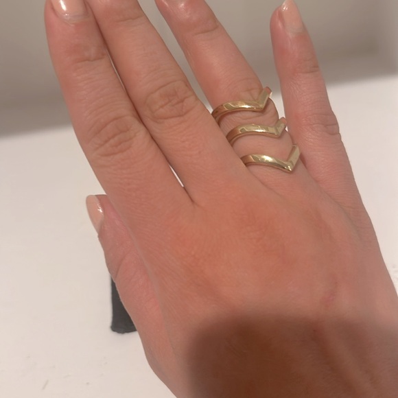 Rebecca Minkoff Chevron stacking rings gold plated - Picture 3 of 7